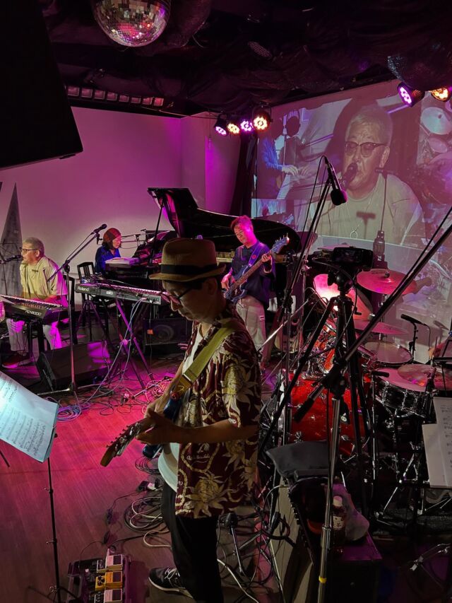 ⁡
⁡
POPS&ROCKライブ、終了しました◯
出演者のみなさまお疲れ様でした！
⁡
⁡
——————————
⁡
⁡
🪧三田ゆりのき台教室
兵庫県三田市ゆりのき台2-23-15
⁡
🪧三田西山教室(ドラム、サックスのみ)
兵庫県三田市西山
⁡
🪧川西教室
兵庫県川西市小戸3丁目17番15
⁡
ｰｰｰｰｰｰｰｰｰｰｰｰｰｰｰｰｰｰｰｰｰｰｰｰｰｰｰｰ
無料体験レッスン受付中です！
お気軽にご連絡ください。
079-565-7717
cakewalk.desk@gmail.com
ｰｰｰｰｰｰｰｰｰｰｰｰｰｰｰｰｰｰｰｰｰｰｰｰｰｰｰｰ
⁡
⁡
⁡
⁡
#ミュージックスクールケークウォーク #ケークウォーク
#cakewalk #musicschoolcakewalk #三田市の音楽教室 #川西市の音楽教室　
#ピアノ教室　#ギター教室　#ベース教室　#サックス教室　#ドラム教室　#りとみっく教室　#ボーカル教室　#クロマチックハーモニカ教室　#障がいを抱えた人の音楽教室